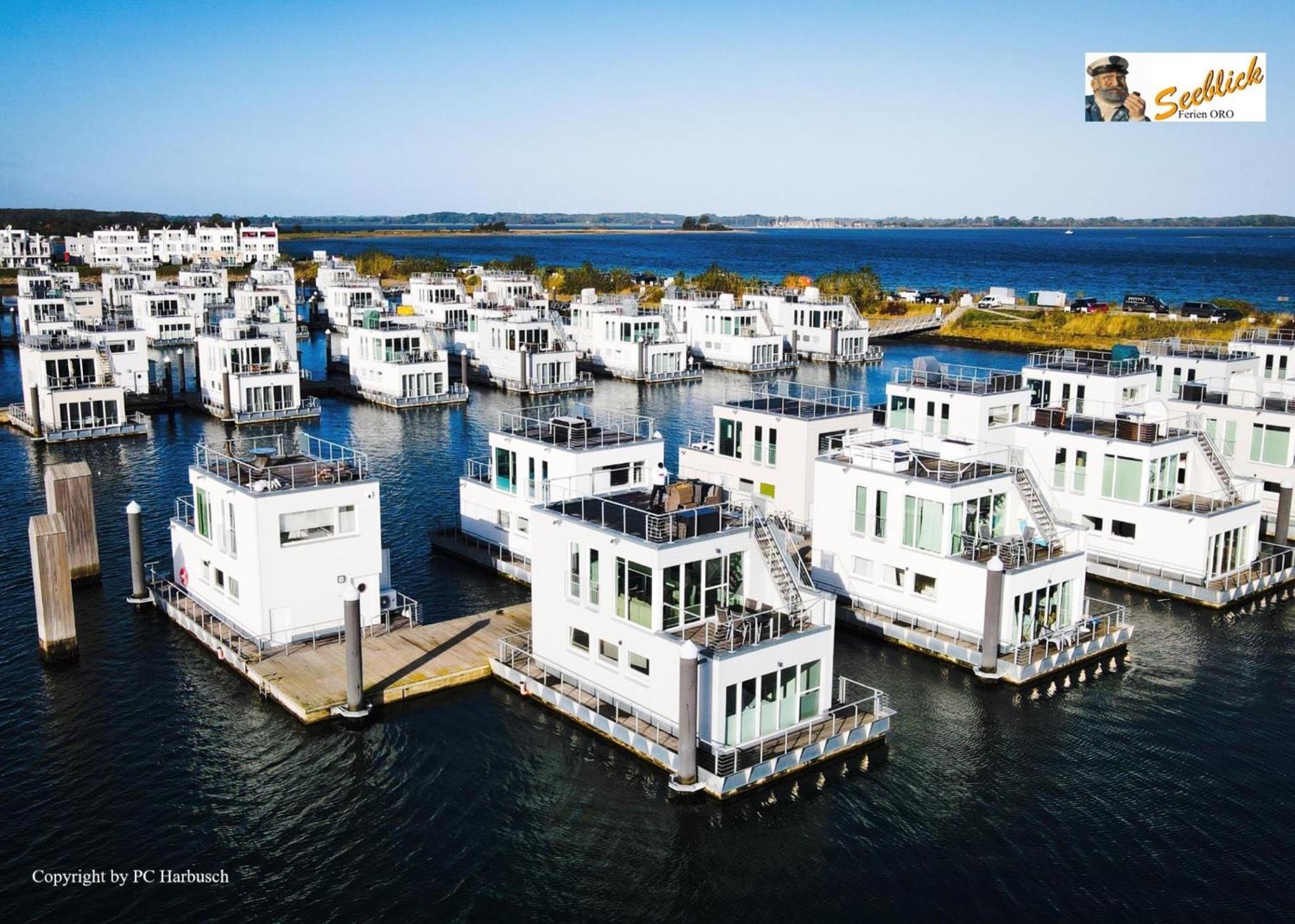 Schwimmendes Ferienhaus Antares One rundum Wasserblick Sauna Sonnendeck by Seeblick Ferien Olpenitz Exterior foto
